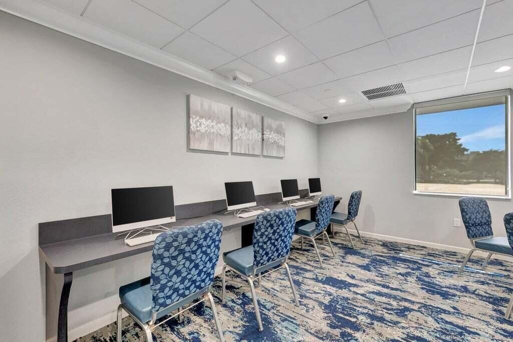 7290 Ashford Place, Unit 404, Delray Beach, FL 33446 Photo