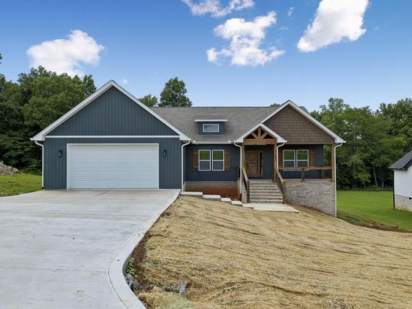 625 Farm Ridge Drive, Cookeville, TN 38506
