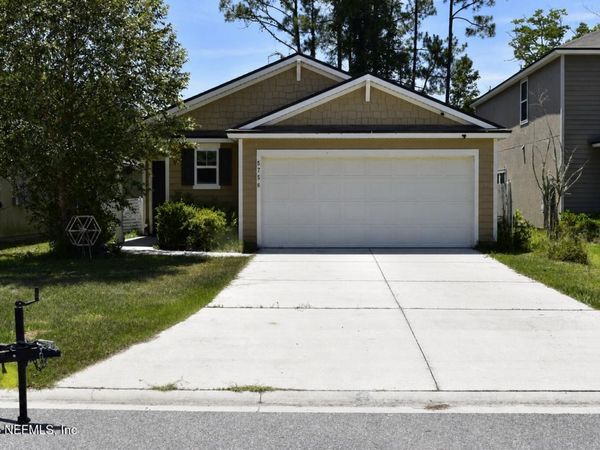 5756 CALVARY Drive, Jacksonville, FL 32244