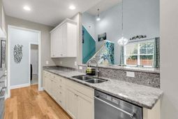 2606 Lohr Drive photo 4