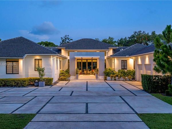 7830 SW 117th St , Pinecrest, FL 33156