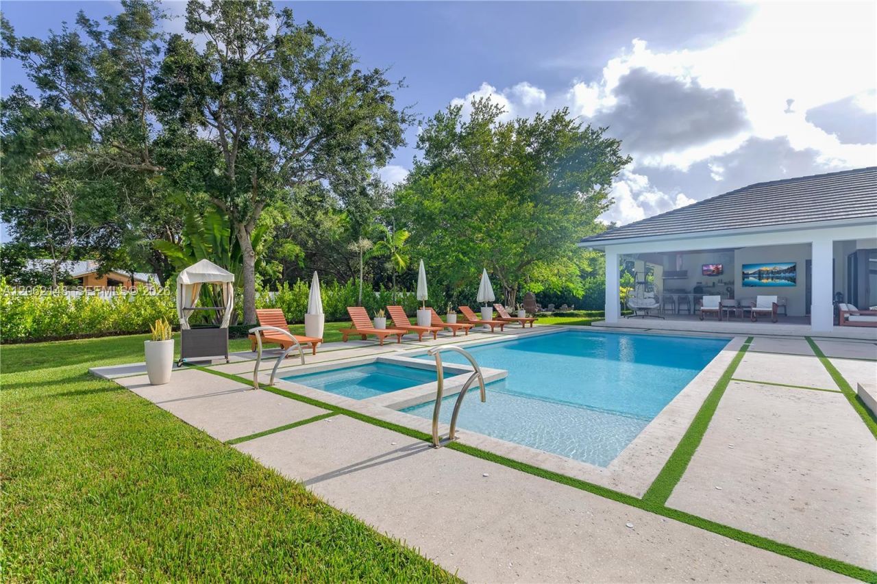 7830 SW 117th St, Pinecrest, FL 33156 Photo