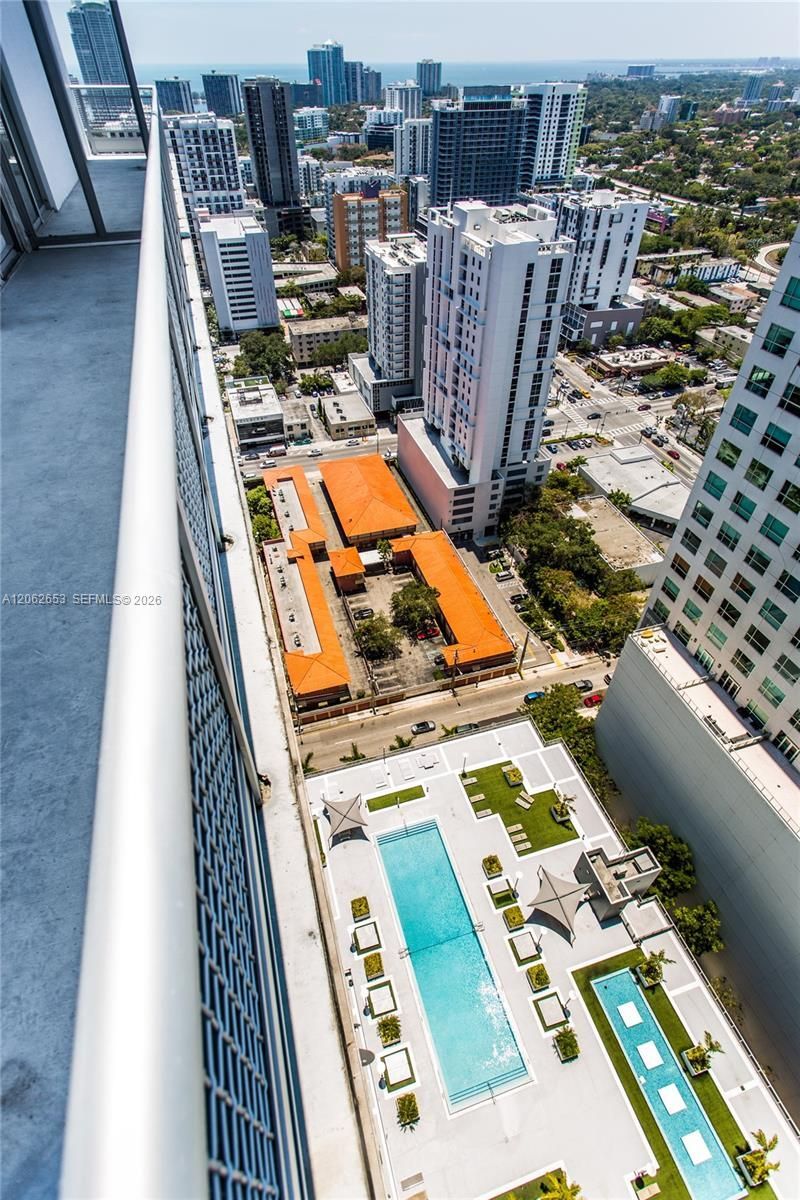 690 SW 1st Ct, Unit PHI20, Miami, FL 33130 Photo