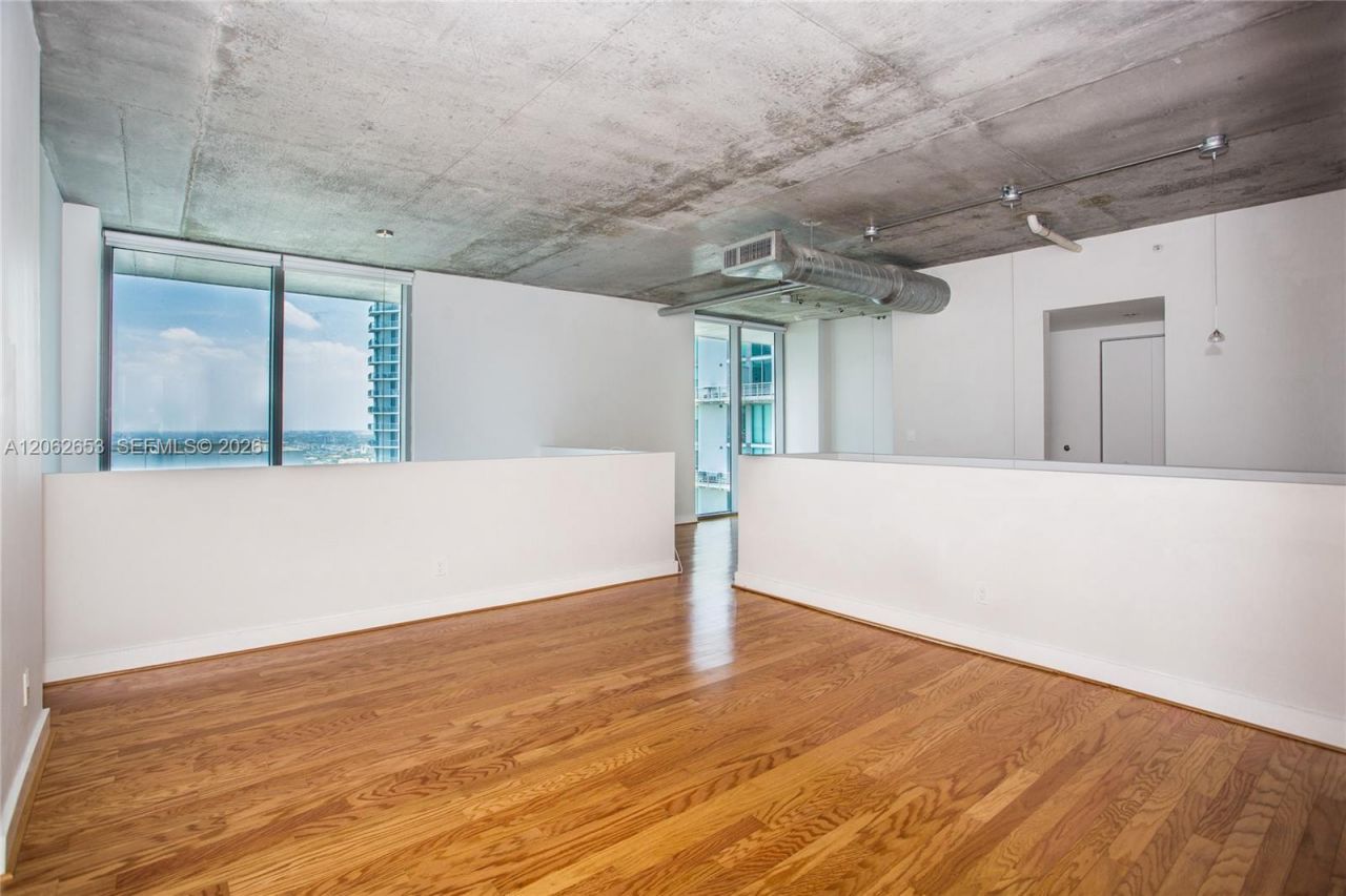 690 SW 1st Ct, Unit PHI20, Miami, FL 33130 Photo