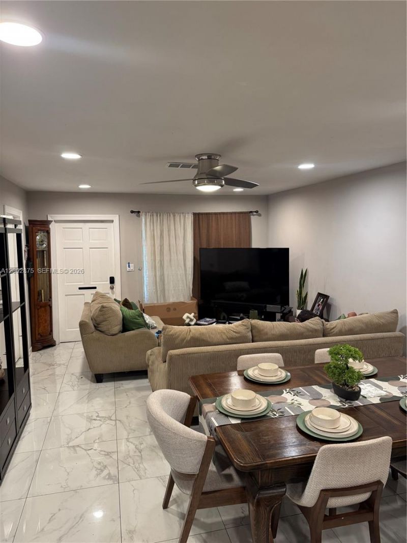 7761 NW 42nd Pl, Coral Springs, FL 33065 Photo