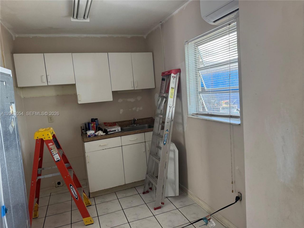 562 E 44th St, Hialeah, FL 33013 Photo