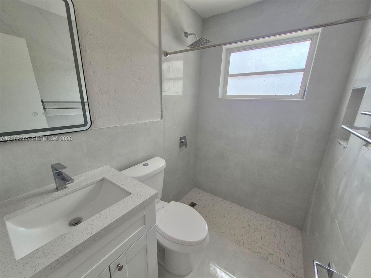 1715 SW 4th St, Unit 1717, Miami, FL 33135 Photo