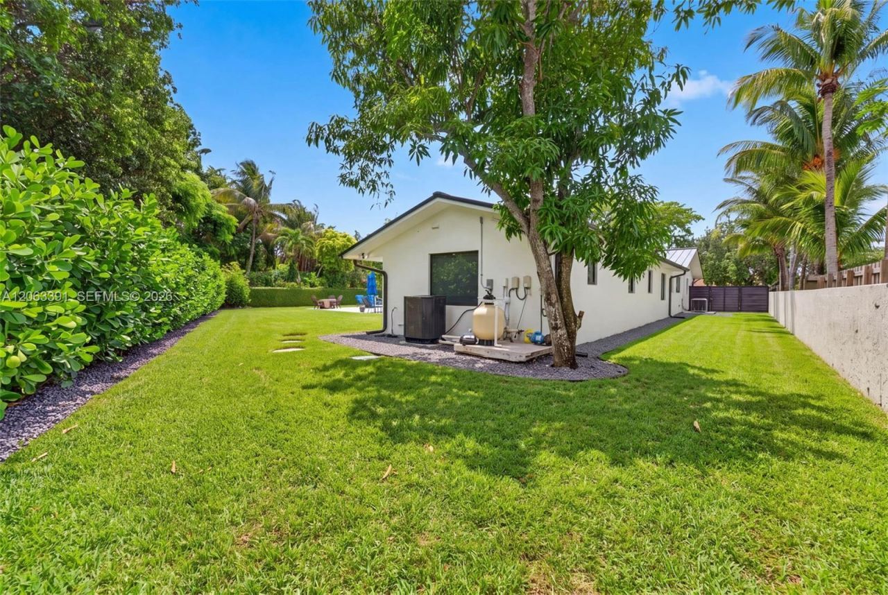 17701 SW 87th Ave, Palmetto Bay, FL 33157 Photo