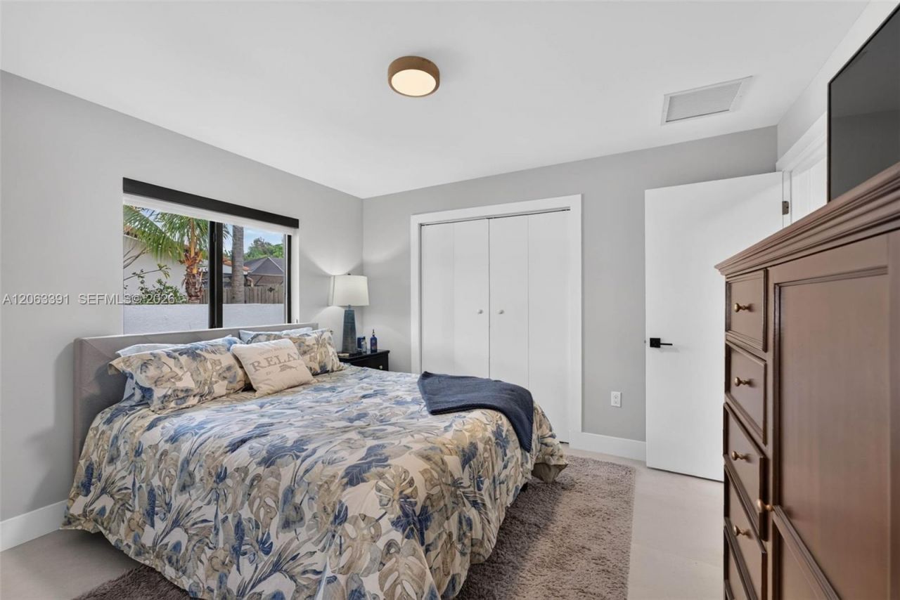 17701 SW 87th Ave, Palmetto Bay, FL 33157 Photo