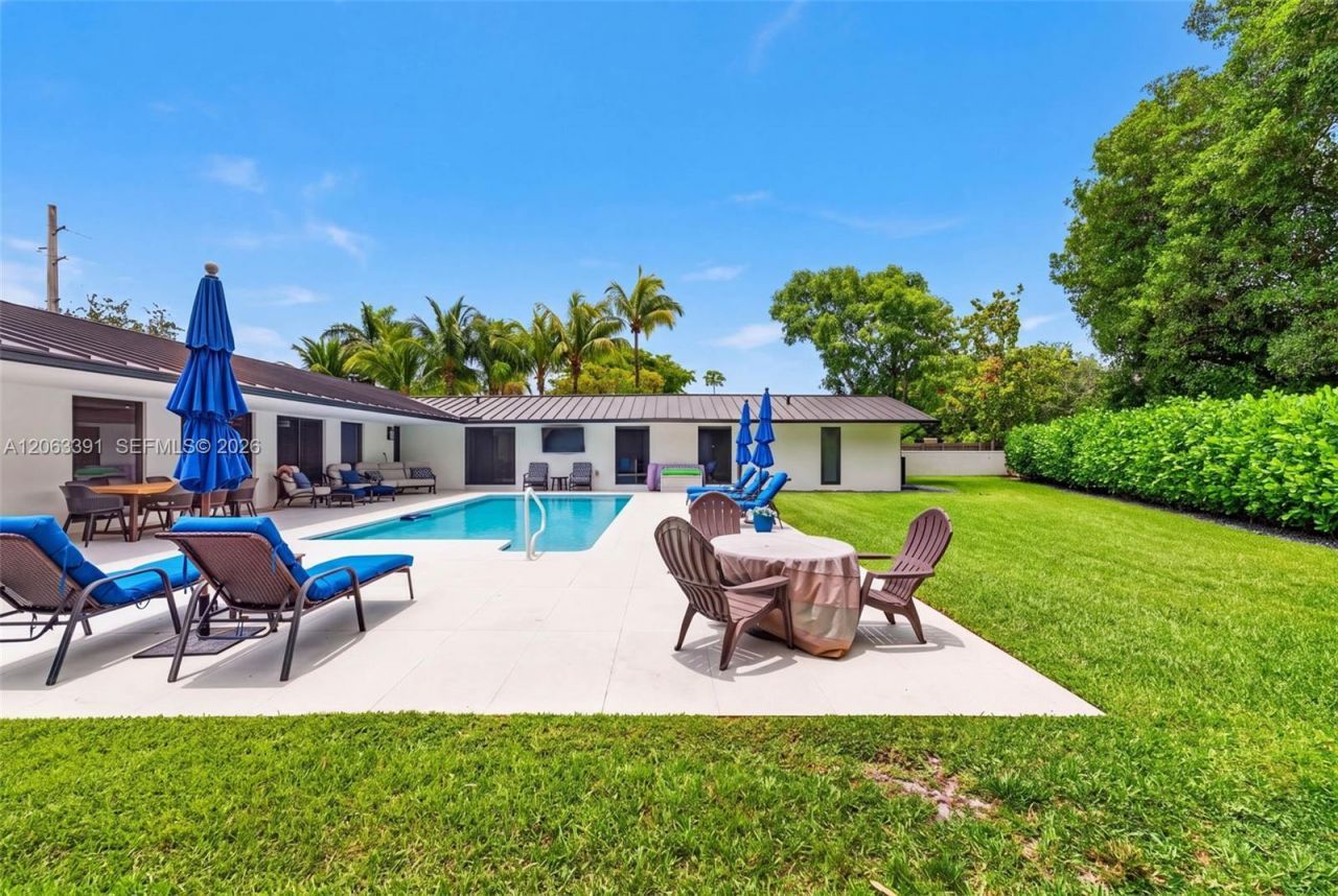 17701 SW 87th Ave, Palmetto Bay, FL 33157 Photo