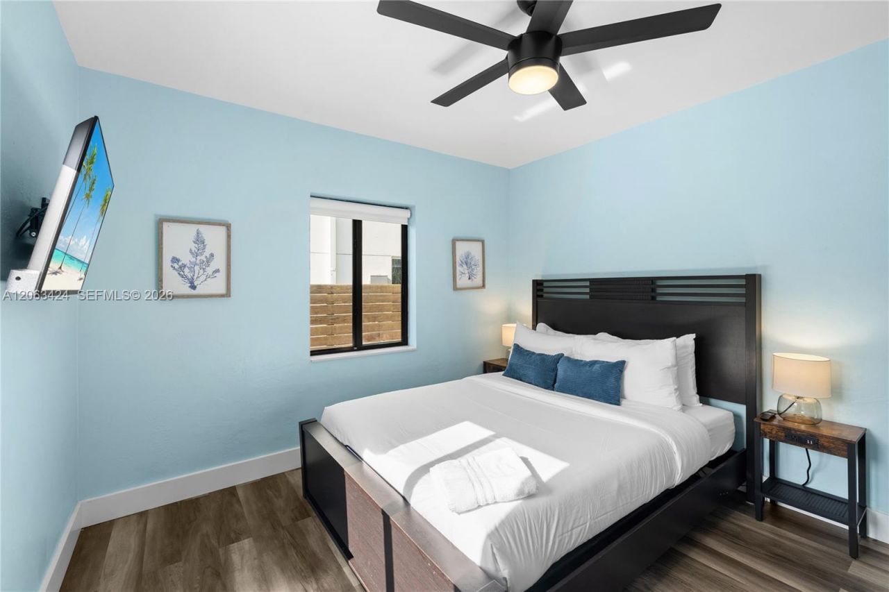 3134 Carter St , Miami, FL 33133 Photo