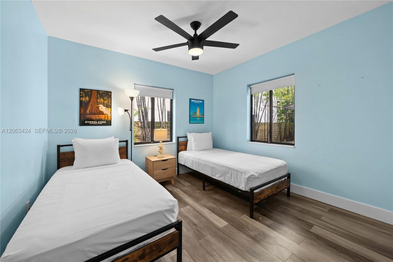 3134 Carter St , Miami, FL 33133 Photo