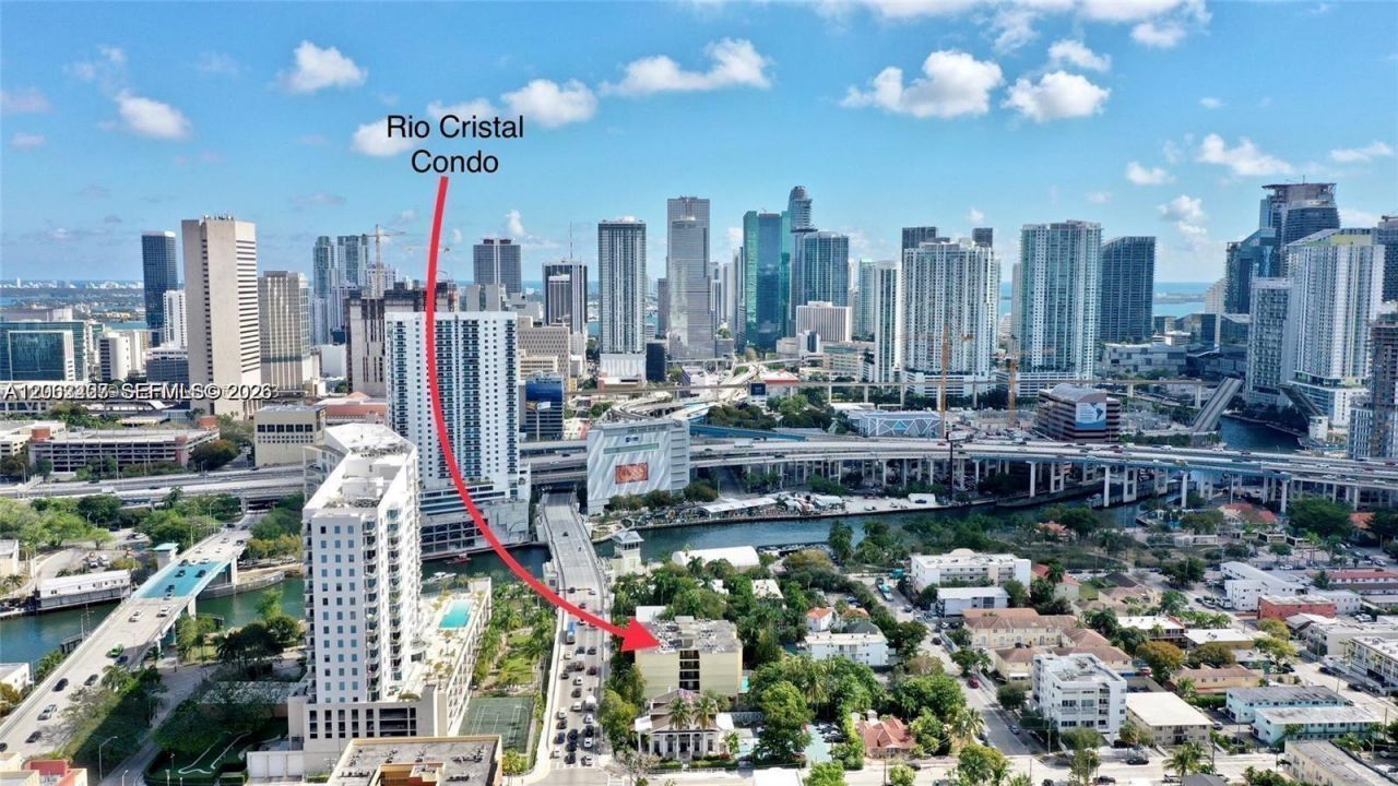 453 SW 2nd St , Unit 301C, Miami, FL 33130 Photo