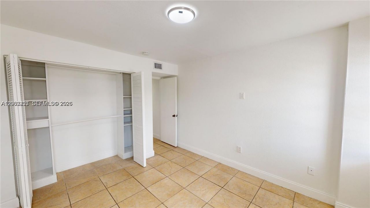 453 SW 2nd St , Unit 301C, Miami, FL 33130 Photo