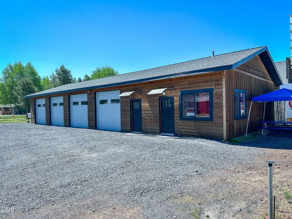 102 Jones Street, Crescent, OR 97733