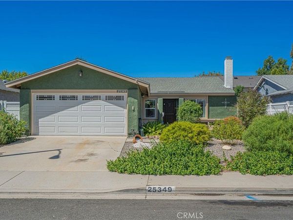 25349 Via Telino, Valencia, CA 91355