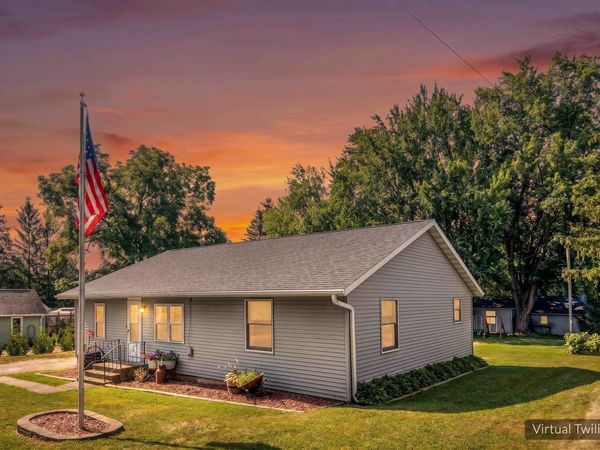 W2333 Commercial Street, Poy Sippi, WI 54967