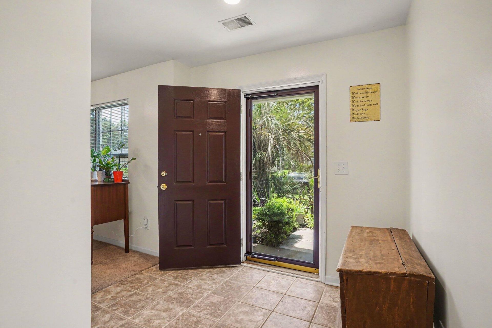 141 Towering Pine Drive Photo 5