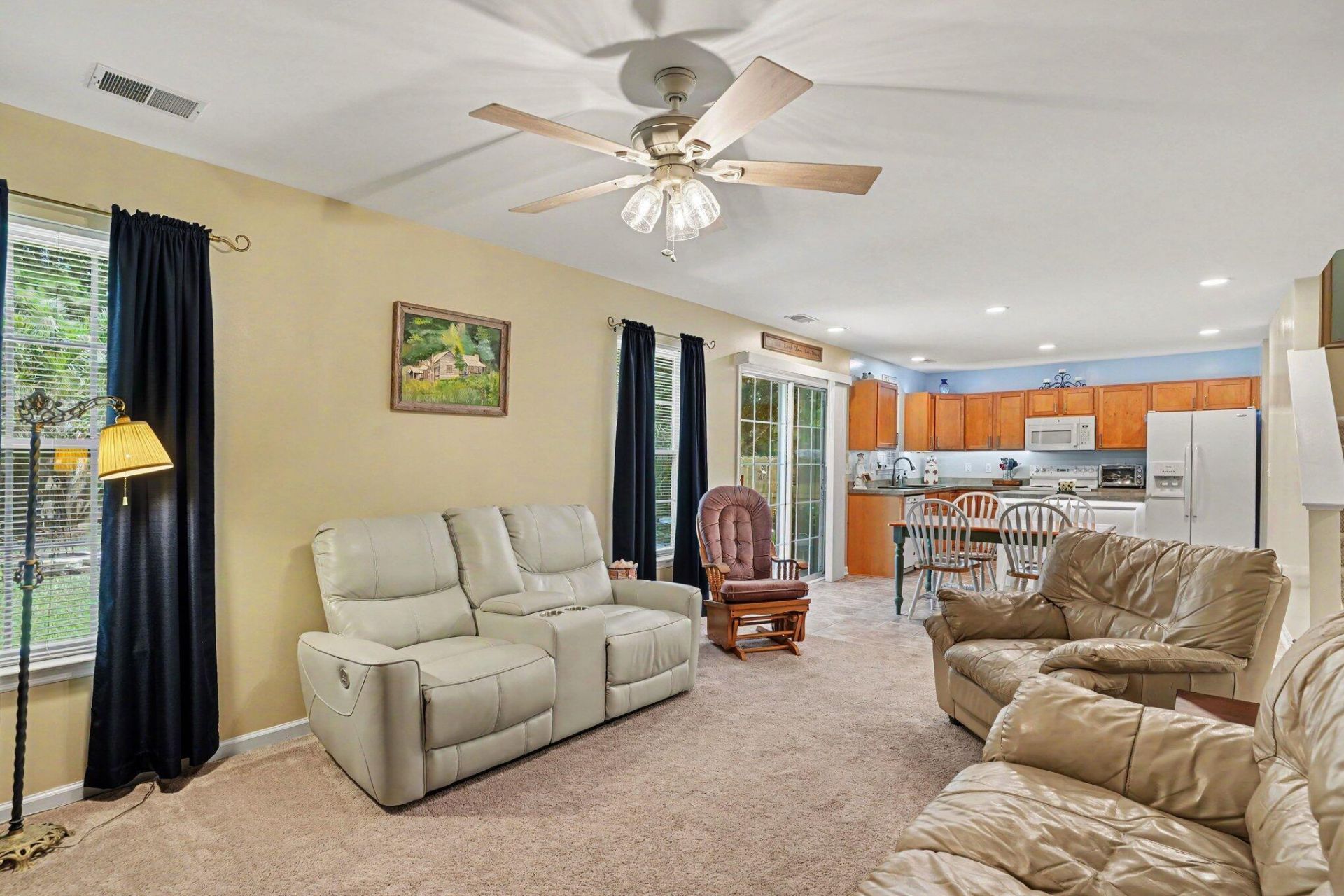 141 Towering Pine Drive Photo 9
