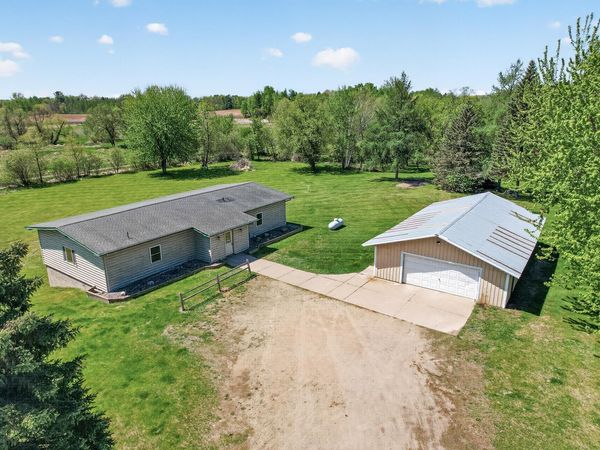 36050 University Avenue NE, Cambridge, MN 55008