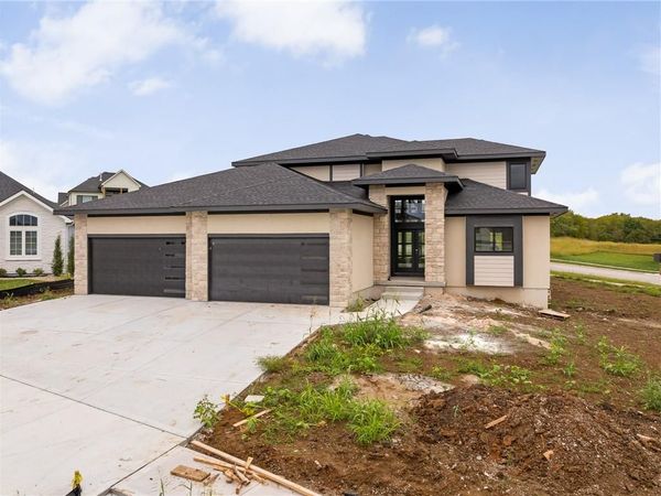 1401 Upton Court, Raymore, MO 64083