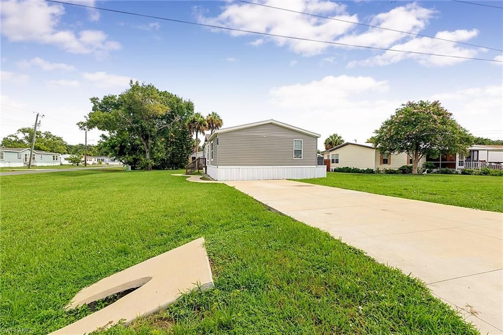 2471 Brownell Ct, North Fort Myers, FL 33917 Photo