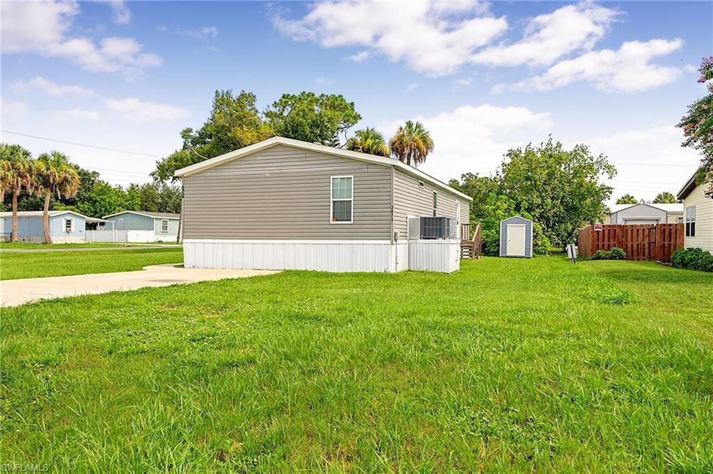 2471 Brownell Ct, North Fort Myers, FL 33917 Photo