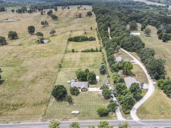 10323 Missouri 17 , West Plains, MO 65775