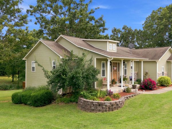 266 Private Road 1778 , West Plains, MO 65775