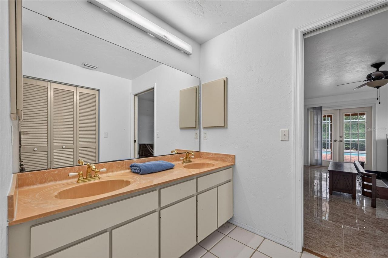 105 Jacaranda Boulevard, Venice, FL 34292 Photo