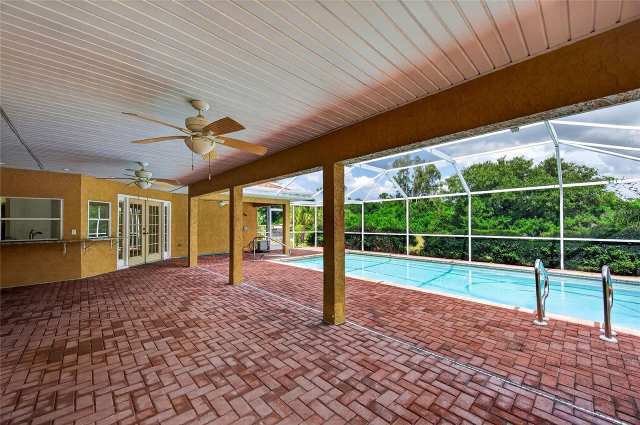 105 Jacaranda Boulevard, Venice, FL 34292 Photo
