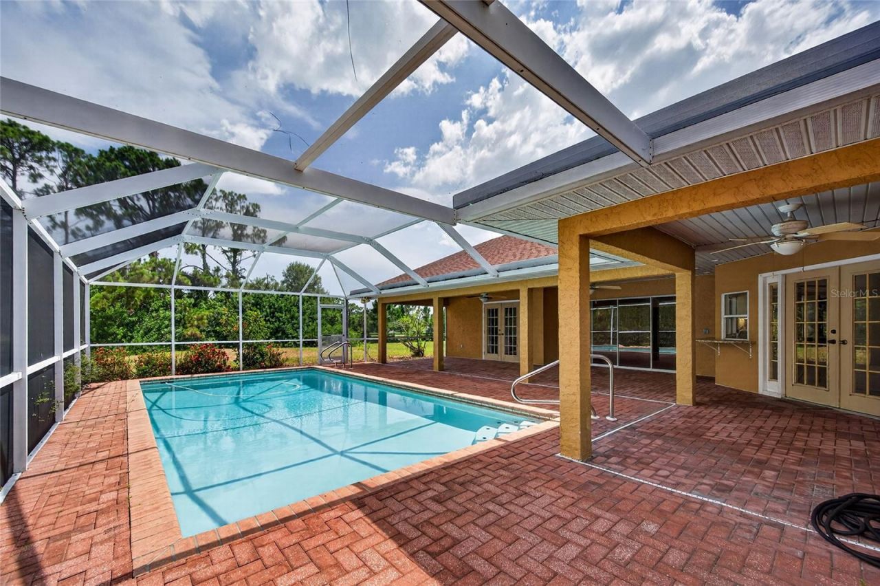 105 Jacaranda Boulevard, Venice, FL 34292 Photo