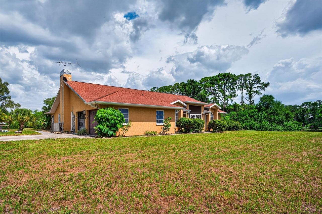 105 Jacaranda Boulevard, Venice, FL 34292 Photo