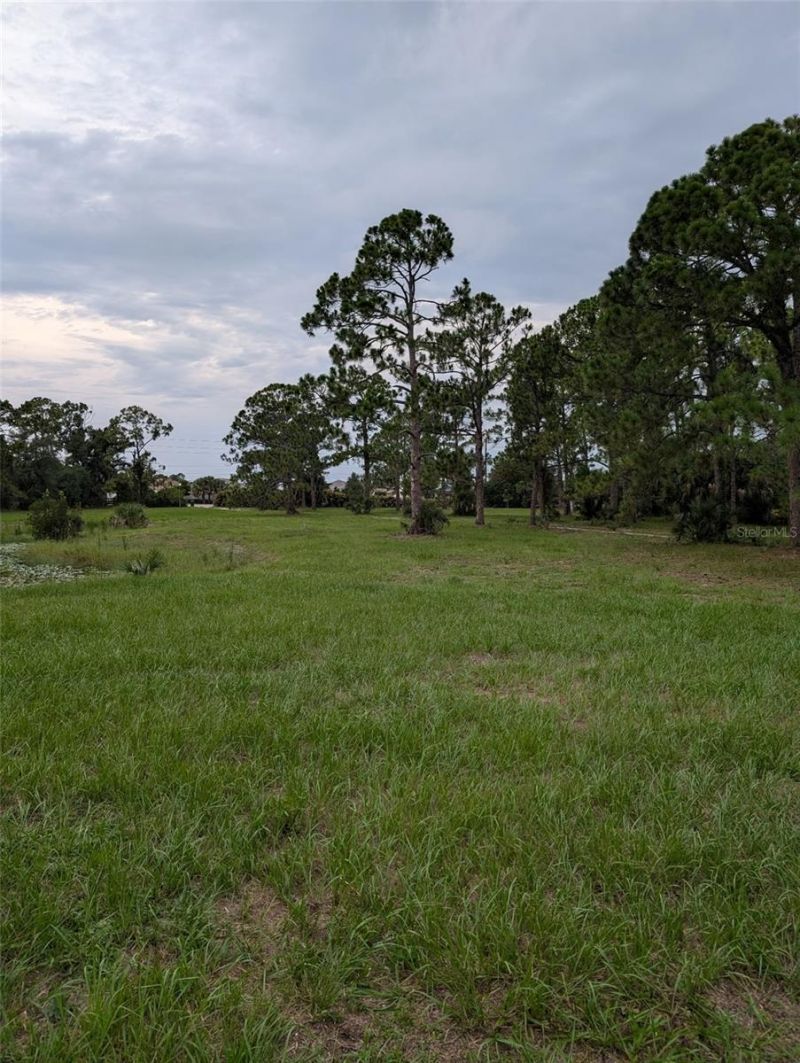 105 Jacaranda Boulevard, Venice, FL 34292 Photo
