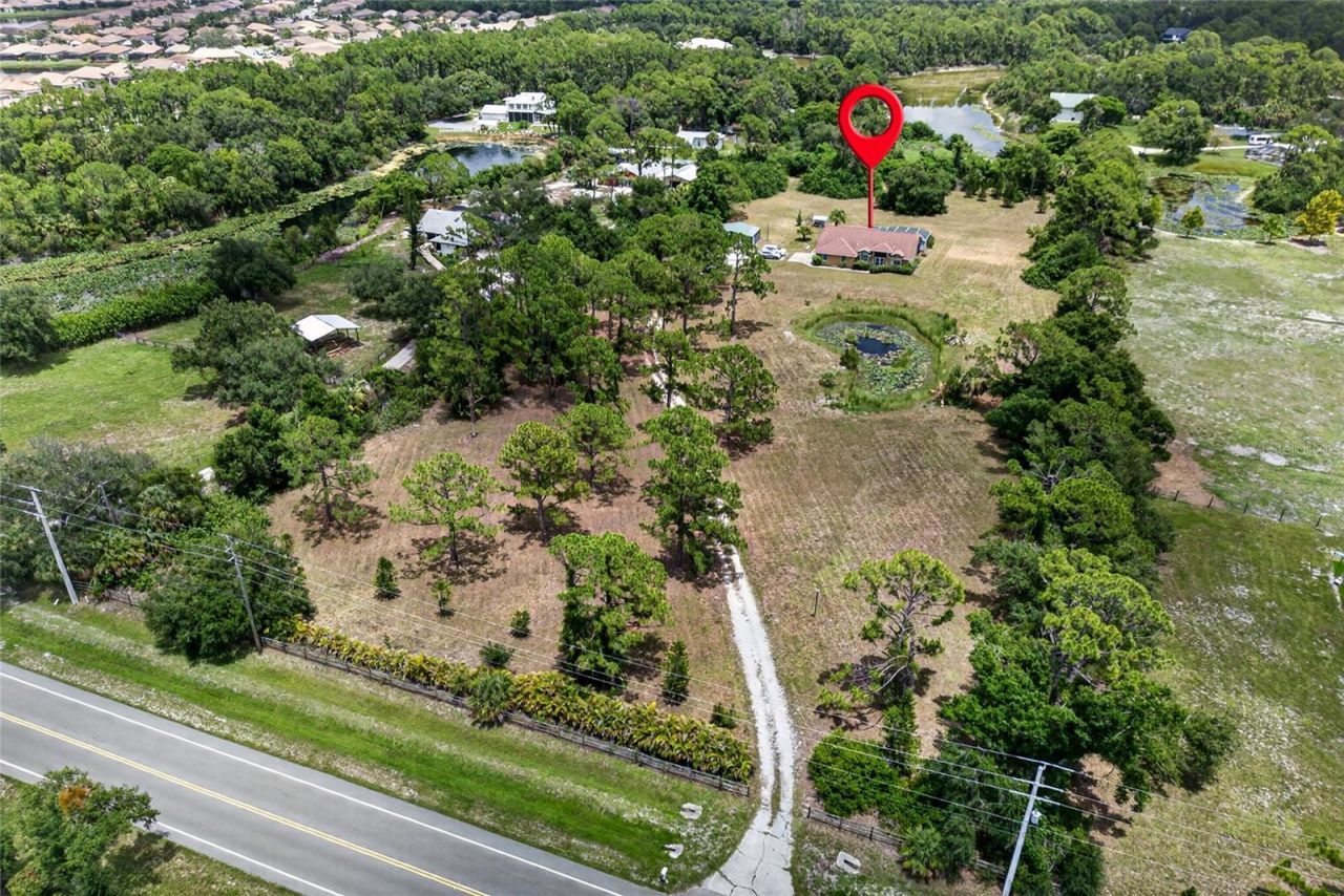 105 Jacaranda Boulevard, Venice, FL 34292 Photo