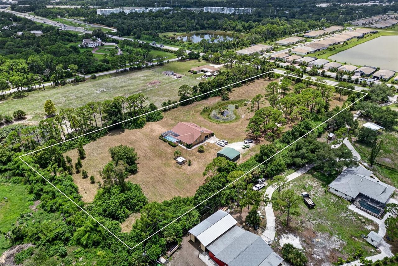 105 Jacaranda Boulevard, Venice, FL 34292 Photo