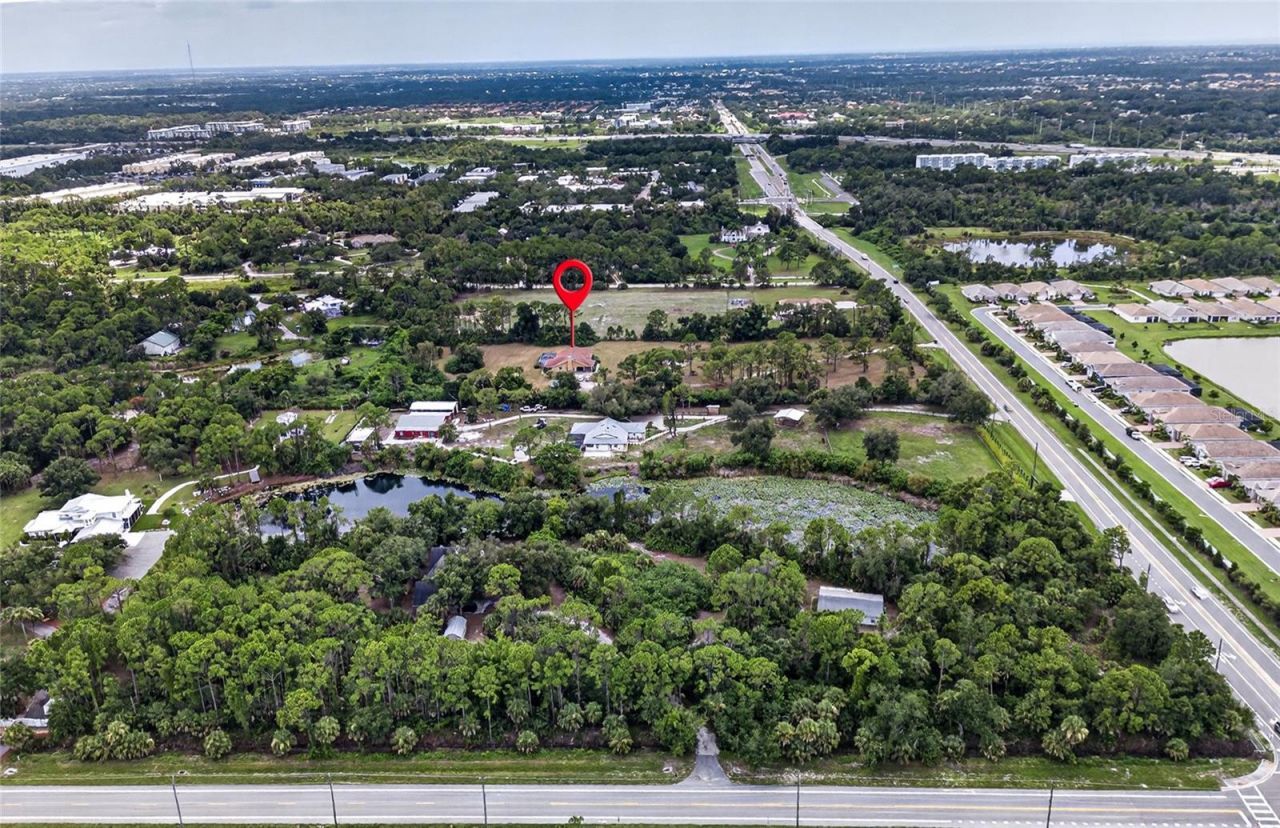 105 Jacaranda Boulevard, Venice, FL 34292 Photo