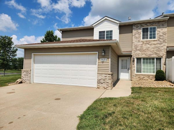 2126 Josie Ridge, Waterloo, IA 50701