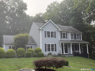 8 Deer Woods, New Milford, CT 06776