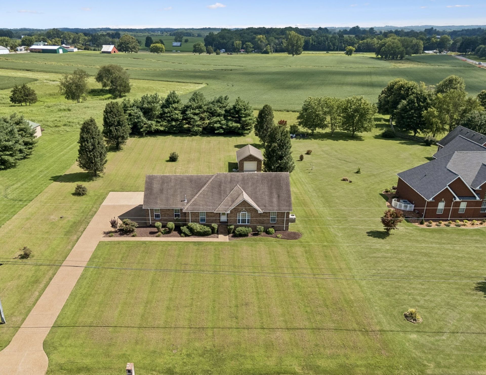 7437 Pinson Lane , White House, TN 37188 Main Photo