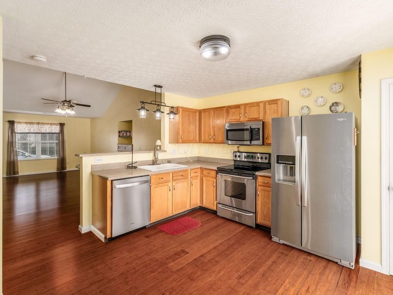7782 Freesia Street , Unit 229, Blacklick, OH 43004 Photo 7
