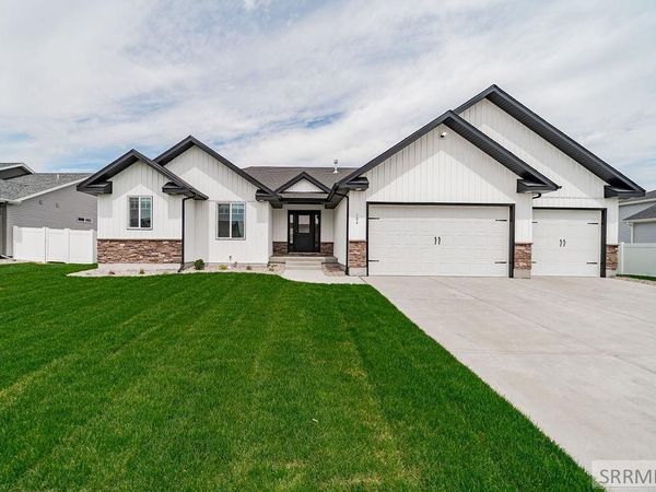 184 Galena Summit Dr, IDAHO FALLS, ID 83404