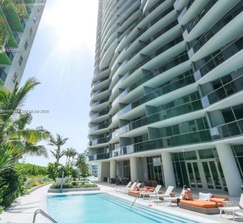 488 NE 18th St , Unit 3000, Miami, FL 33132 Photo