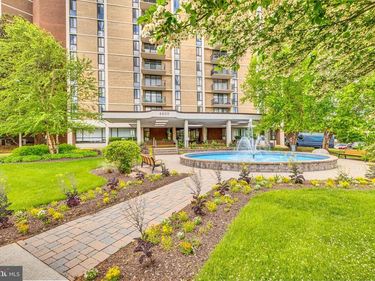 6800 FLEETWOOD ROAD, Unit 1105, MCLEAN, VA 22101