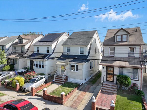 22525 106th Avenue , Queens Village, NY 11429