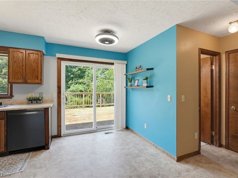 9065 Jackson Street, Mentor, OH 44060 Photo 6