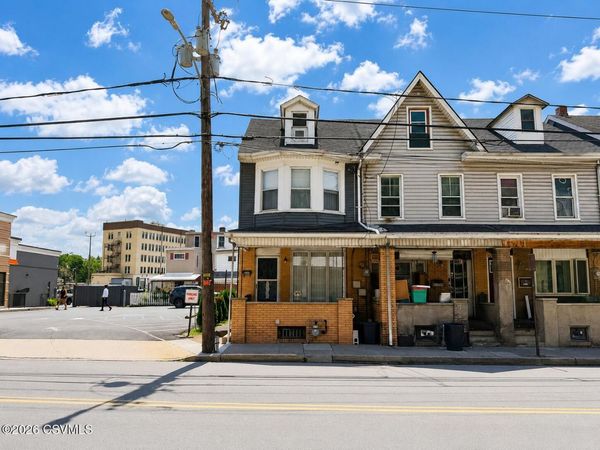212 W SUNBURY Street, Shamokin, PA 17872