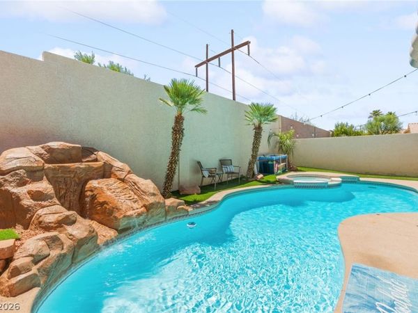 1965 Antelope Hill Court , Henderson, NV 89012