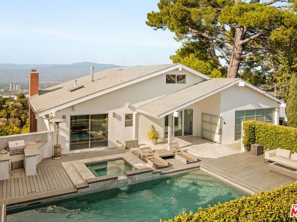 7377 Pyramid Place, Los Angeles, CA 90046