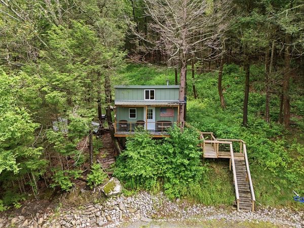 93 Pond Brook Rd, Huntington, MA 01050
